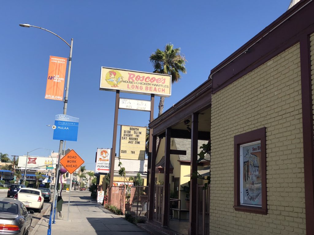 Roscoe's Sign